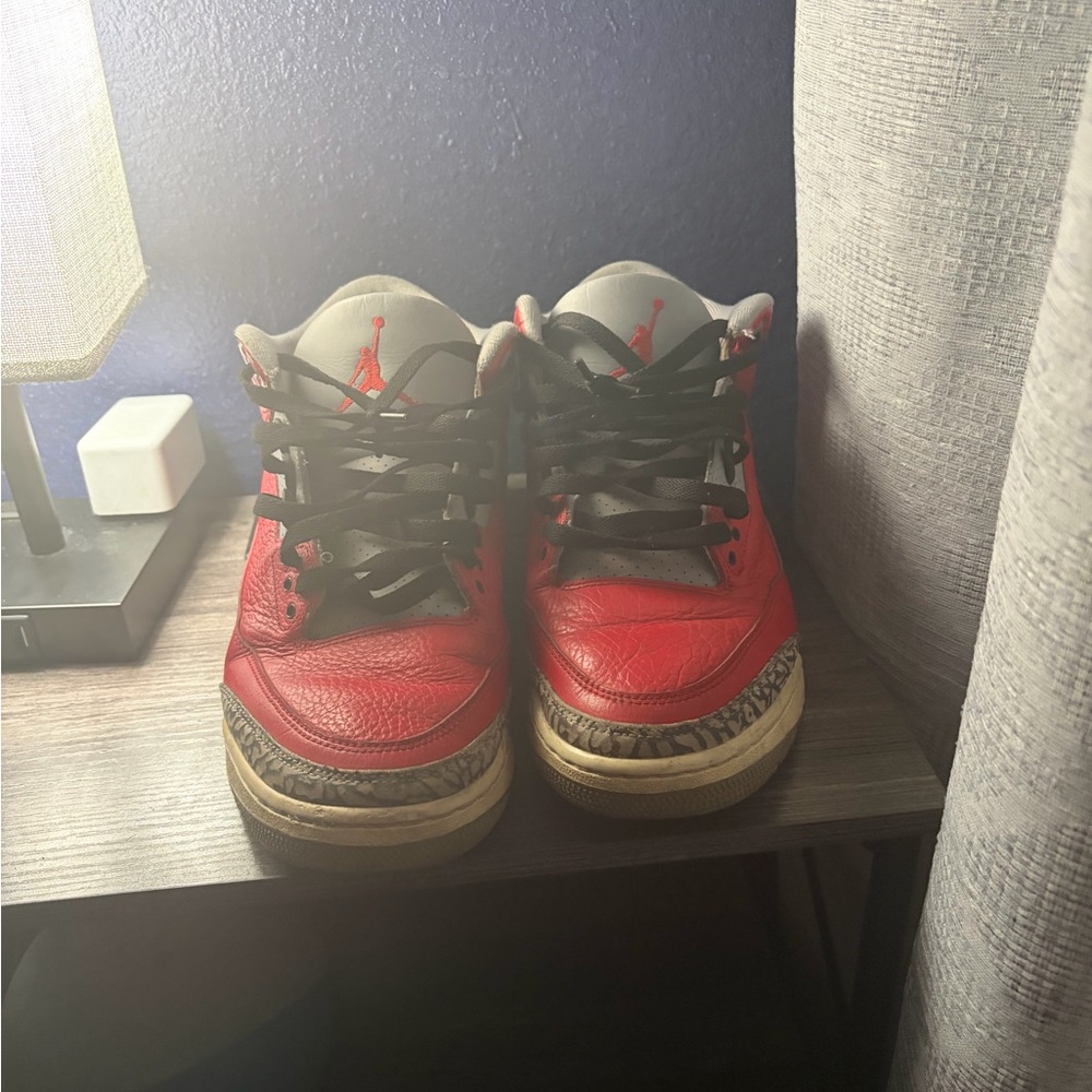Jordan 3 retro red cement.